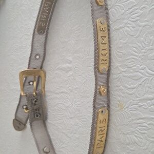 Stylish Gold Women's Belt
